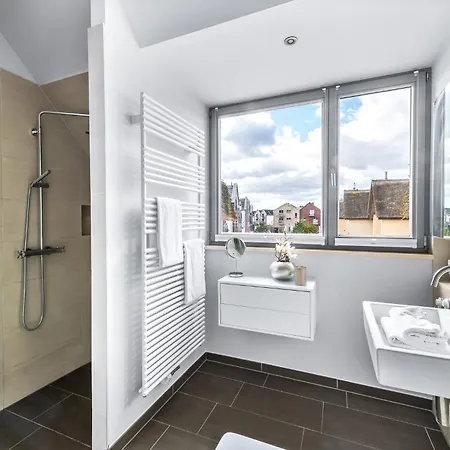 Дом отдыха Ostsee - Reetdachhaus Nr 45 