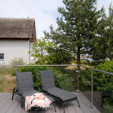 Дом отдыха Ostsee - Reetdachhaus Nr 45 